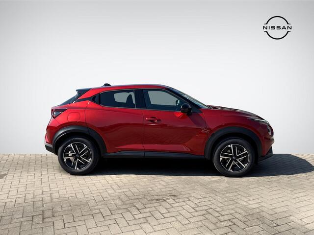 Nissan JUKE 1.6 Hybrid N-Connecta Cold Pack