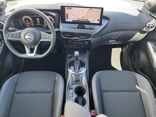 Nissan JUKE 1.6 Hybrid N-Sport Automaat / ** ¤4.250,- KORTING ** / Nieuw uit voorraad leverbaar! / Cold Light- en Technology Pack / 360° Camera / Apple Carplay & Android Auto / Keyless Entry & Start / Navigatie full map /Adaptieve Cruise Control / DAB Radio