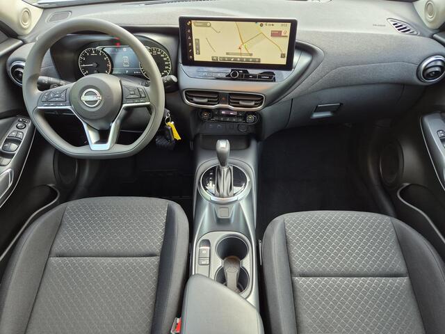 Nissan JUKE 1.0 DIG-T DCT Automaat N-Connecta Automaat / Apple Carplay Android Auto / Allseason banden / Stoelverwarming / Achteruitrijcamera / Navigatie / Cruise control / Climate control / Elektrische ramen voor en achter /