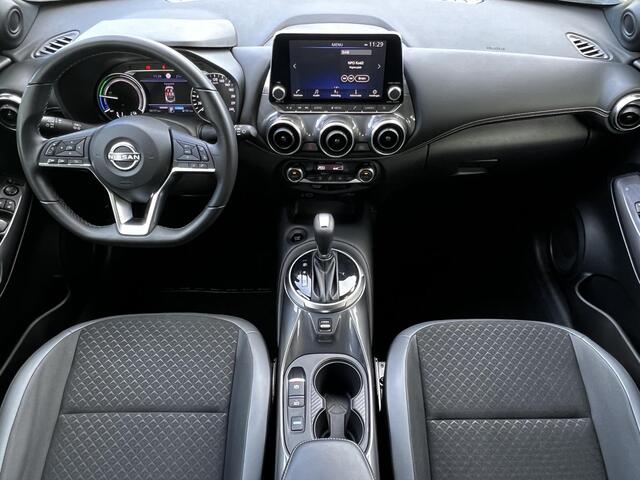 Nissan JUKE 1.6 Hybrid N-Connecta Automaat / Navigatie via Apple Carplay Android / Achteruitrijcamera / Climate Control /