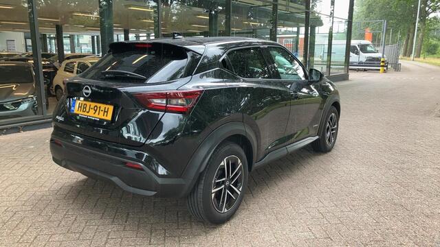 Nissan JUKE 1.6 Hybrid N-Connecta