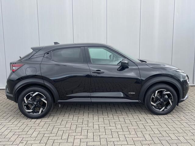 Nissan JUKE 1.6 Hybrid N-Connecta Navigatie, Climate Control, Cruise Control, 17"Lm, Achteruitrijcamera, Stoelverwarming