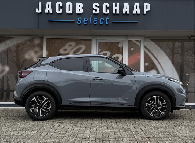 Nissan JUKE 1.6 Hybrid N-Connecta Automaat / Keyless / Carplay / Camera / Navi / 17" LM /