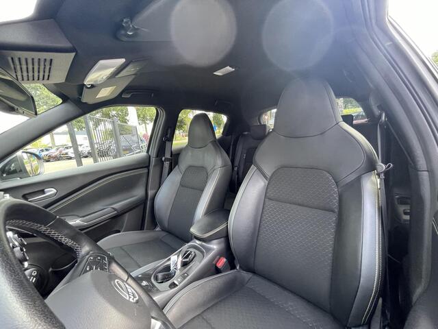 Nissan JUKE 1.0 DIG-T Kiiro | Trekhaak | Navigatie | Camera | 19'' Velgen | Stoelverwarming | Apple Carplay/Android Auto | LED Koplampen | Rijklaarprijs!