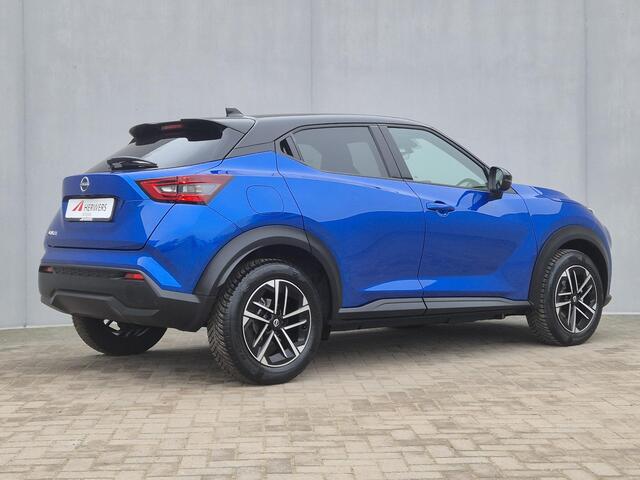 Nissan JUKE 1.0 DIG-T N-Connecta DCT Automaat / Fabrieksgarantie tot 03-2028 / All season banden / Cold Pack / Achteruitrijcamera / Trekgewicht 1250 kg / Cruise control / Draadloze telefoon lader / Apple Carplay Androud Auto /