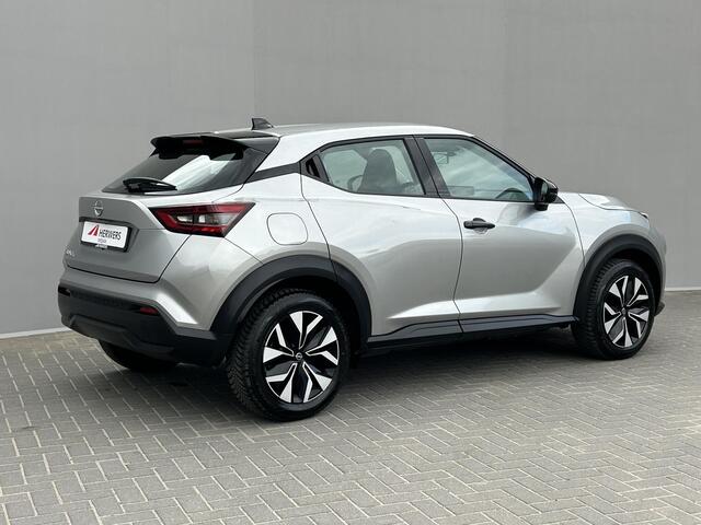 Nissan JUKE 1.0 DIG-T Acenta Handgeschakeld / Allseason banden / Apple carplay Android auto / Stoelverwarming / Achteruitrijcamera / Nissan Connect Navigatie / Cruise control / Climate control / Lichtmetalen wielen 17" /
