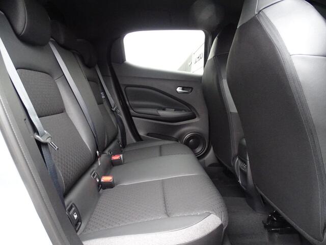 Nissan JUKE 1.6 Hybrid N-Connecta COLD PACK / METALLIC LAK