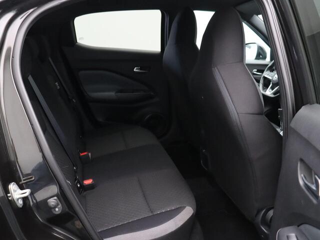 Nissan JUKE 115pk DIG-T N-Connecta | Slechts 53915 km | Achteruitrijcamera | Climate Control | Keyless entry | Navigatie |