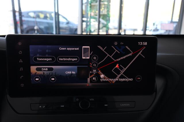 Nissan JUKE 1.6 Hybrid N-Connecta, Camera, Carplay,