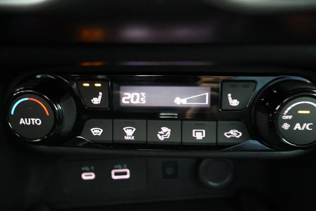 Nissan JUKE 1.6 Hybrid N-Connecta, Camera, Carplay,