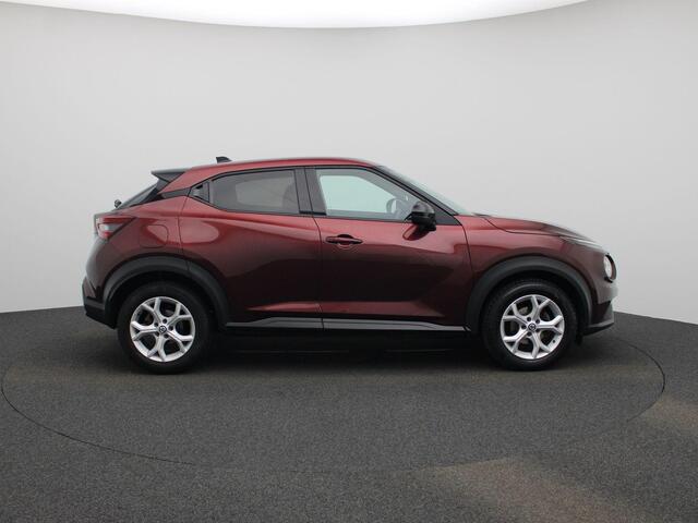 Nissan JUKE 1.0 DIG-T N-Connecta | Climate Control / ECC | L.M velgen 17 inch | Cruise control | Navigatie | LED koplampen | Park Distance Control voor en achter | Achteruitrijcamera |