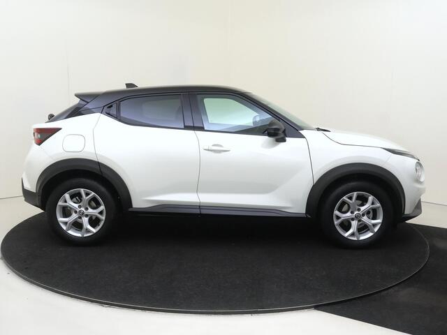 Nissan JUKE 1.0 DIG-T N-Connecta | BTW| Automaat | Navigatie Achteruitrijcamera Stoel/Stuur/Voorruitverwarming| \Cruise & Climate Control