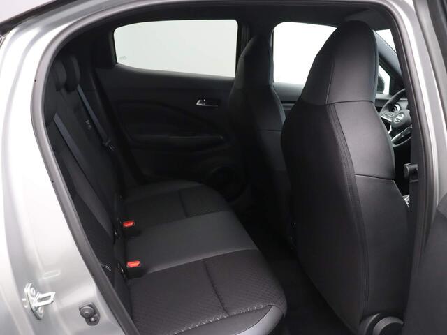 Nissan JUKE 145pk Hybrid N-Design | Demo Voordeel | Achteruitrij Camera | Cruise Control | 19 Inch Lichtmetalen Wielen | Climate Control |