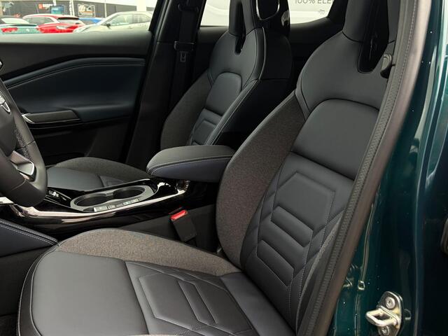 Nissan JUKE 1.6 Hybrid Pulse 143PK | Rijklaarprijs! | BOSE Audio | Adaptieve Cruise Control | 360 Camera | Stoel,- Stuur en Voorruitverwarming | 19'' Inch Aero Velgen | Blauw Leder Interieur | Apple CarPlay & Android Auto | Nieuw uit voorraad leverbaar!