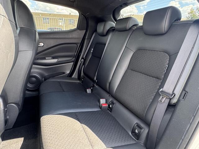 Nissan JUKE 1.0 DIG-T Kiiro | LED | Stoel- en voorruitverwarming | Lichtmetalen velgen 19" | Apple Carplay/Android Auto