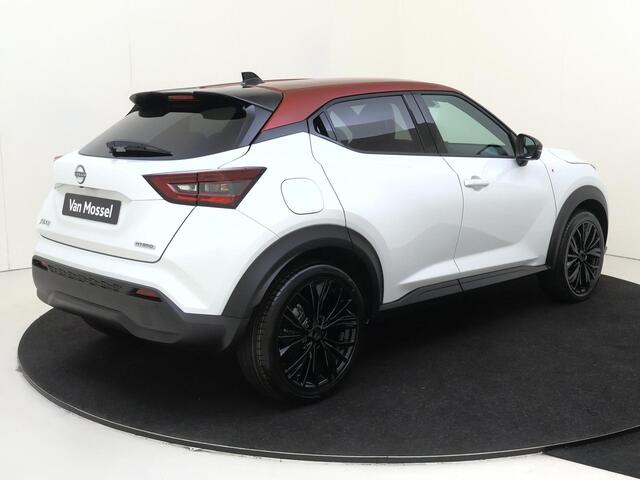 Nissan JUKE Hybrid 143 6AT Red-line Edition 143PK | Rijklaarprijs! | Limited Edition 1 of 25 | Rode Details | BOSE Audio | Adaptieve Cruise Control | 360 Camera | Stoel,- Stuur en Voorruitverwarming | 19'' Inch Zwarte Velgen | Zwart Leder Interieur | Apple CarPlay & Android Auto | Nieuw uit voorraad leverbaar!