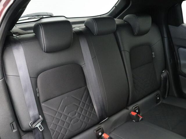 Nissan JUKE 1.0 DIG-T Tekna | Trekhaak | Stoelverwarming | Bose Geluidsinstallatie | 1.250KG trekgewicht |