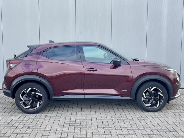 Nissan JUKE 1.6 Hybrid N-Connecta Navigatie, Climate Control, Cruise Control, 17"Lm, Achteruitrijcamera
