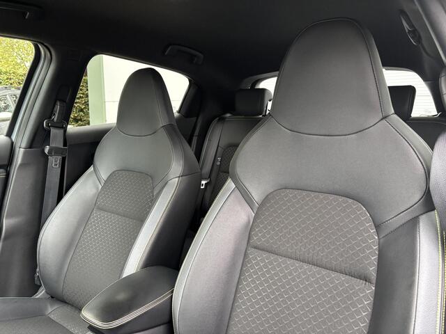 Nissan JUKE 1.0 DIG-T Kiiro Automaat / Navigatie / Climate Control / Cruise Control / Achteruitrijcamera