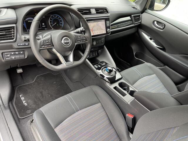Nissan LEAF N-Connecta 39 kWh *SUBSIDIE MOGELIJK* | Adapt. Cruise Control | Stuur- + Stoelverwarming | 360° Camera | Apple Carplay/Android Auto | Rijklaarprijs!