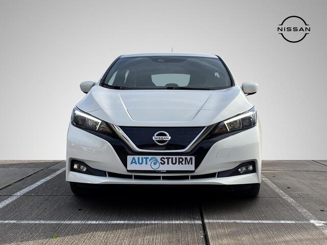 Nissan LEAF Acenta 40 kWh *SUBSIDIE MOGELIJK* | Navigatie | Camera | Adapt. Cruise Control | Apple Carplay/Android Auto | Keyless Entry | Dodehoek Detectie | Rijklaarprijs!