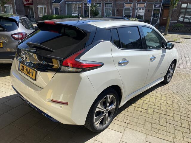 Nissan LEAF Tekna 40 kWh CAMERA AIRCO ECC PARKEERSENSOREN TWO TONE COLOR CPV ELEKTR.RAMEN