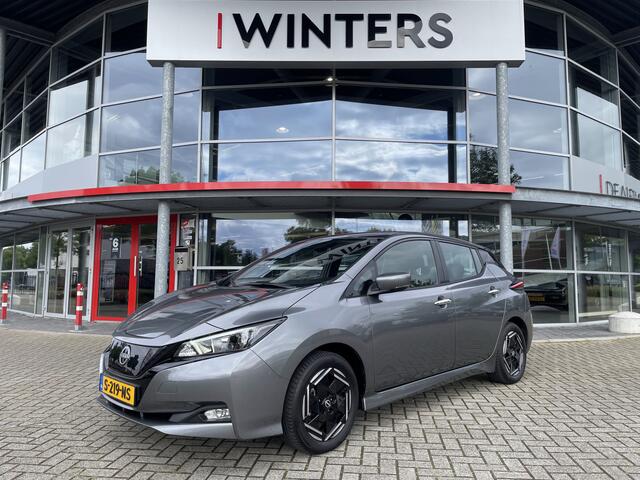 Nissan LEAF Acenta 40 kWh ¤2000 Subsidie! Trekhaak Adap.Cr. Control Keyless ECC-Airco BT Camera