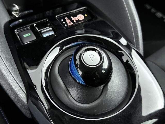Nissan LEAF N-Connecta 39 kWh Adaptieve Cruise Control | Climate Control | Achteruitrijcamera | Navigatie | e-Pedal