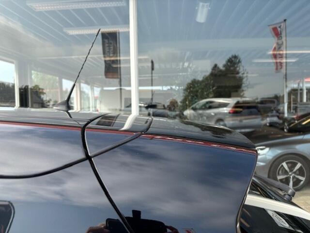 Nissan LEAF 2.Zero Edition 40kWh, Clima, ACC, Camera, Cruise, DAB