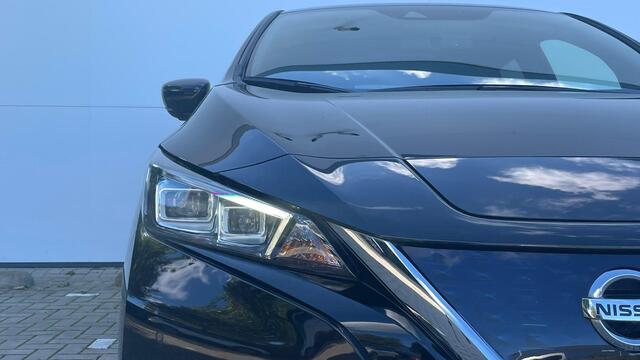 Nissan LEAF 62 kWh e+ N-Connecta SUBSIDIE ¤ 2.000,- / Navigatie / Parkeersensoren + Camera 360 / Climate Control / Lichtmetalen Velgen / Cruise Control