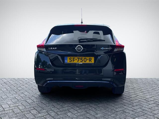 Nissan LEAF 2.ZERO EDITION 40 kWh *¤2.000 SUBSIDIE MOGELIK!* | Navigatie | 360° Camera | Stuur- + Stoelverwarming | Adapt. Cruise Control | Rijklaarprijs!
