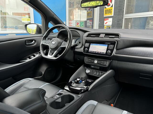 Nissan LEAF *¤2.000,- SUBSIDIE MOGELIJK!* Tekna 40 kWh | Adaptive Cruise Control | Apple Carplay | LED | Navigatie | Rijklaar + 12 Maand BOVAG Garantie