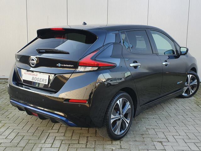 Nissan LEAF 2.ZERO EDITION 40 kWh Nu nog ¤ 2.000,- SEPP-Subsidie! Navigatie, Pro-Pilot, 360 Camera, 17"Lm, Climate Control, Stoe/Stuurverwarming