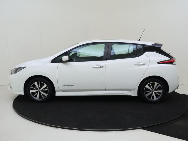 Nissan LEAF Acenta 40 kWh | Navigatie | Adaptieve cruise control | Parkeercamera