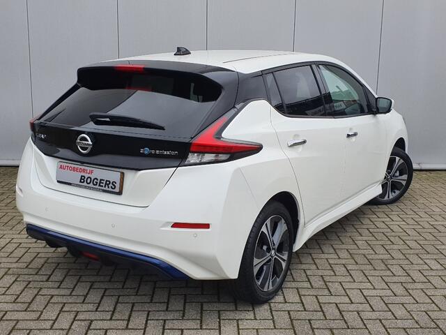 Nissan LEAF e+ N-Connecta 62 kWh Nu nog ¤ 2.000,- SEPP-Subsidie! Navigatie, Climate Control, Adaptive Cruise Control, 17"Lm, 360 Camera, Stoel/Stuurverwarming