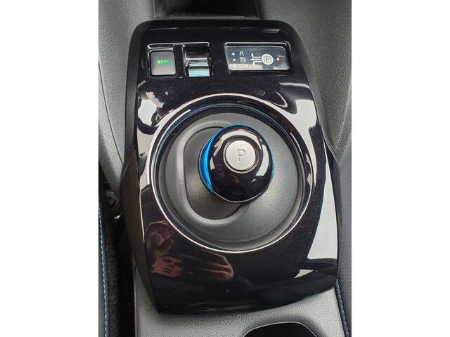 Nissan LEAF e+ N-Connecta 62 kWh Nu nog ¤ 2.000,- SEPP-Subsidie! Navigatie, Climate Control, Adaptive Cruise Control, 17"Lm, 360 Camera, Stoel/Stuurverwarming