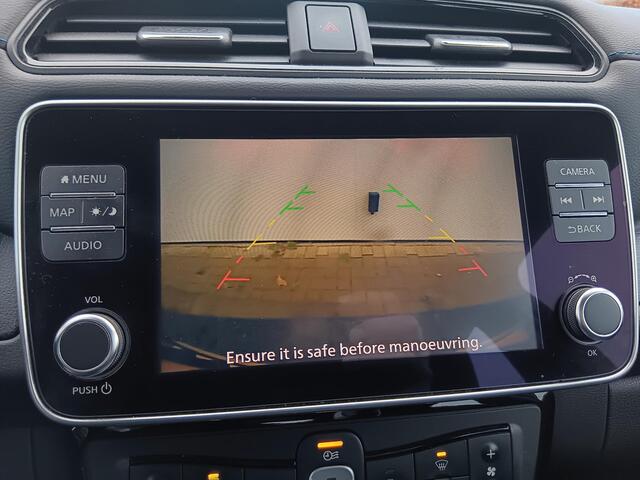 Nissan LEAF Acenta 40 kWh Navigatie / Parkeercamera