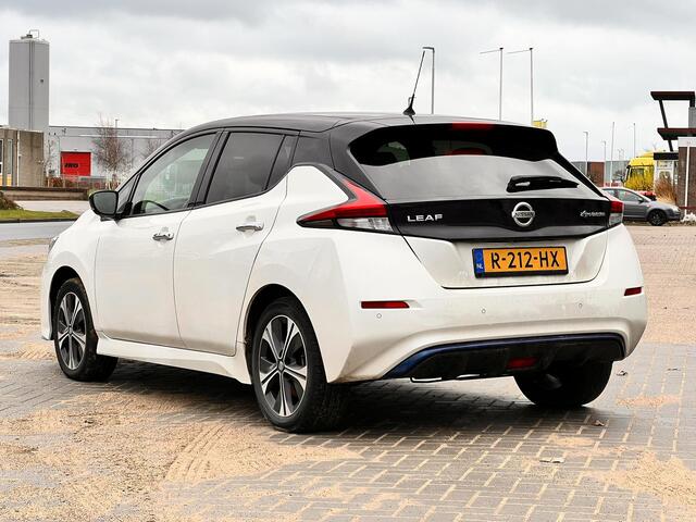 Nissan LEAF e+ Tekna 62 kWh | voorstoelen verwarmd | Achteruitrijcamera | Full LED | Adaptive Cruise Control