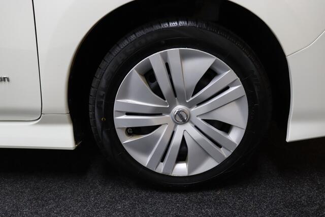 Nissan LEAF Visia 40 kWh | Cruise-control | Clima | Elektrisch