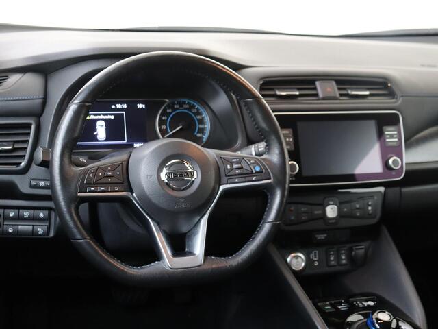 Nissan LEAF Tekna 40 kWh | Camera's rondom | Navigatie | Apple carplay | Bose Audio