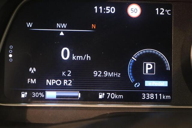 Nissan LEAF Tekna 40 kWh | BOSE Audio | 360° camera | Stoelverwarming |