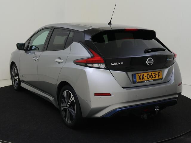 Nissan LEAF Tekna 40 kWh | Navigatie | Cruise Control | Climate Control | Parkeersensoren | Licht & Regen Sensor | LED Dagrijverlichting | Electrische Ramen | Centrale Deurvergrendeling |