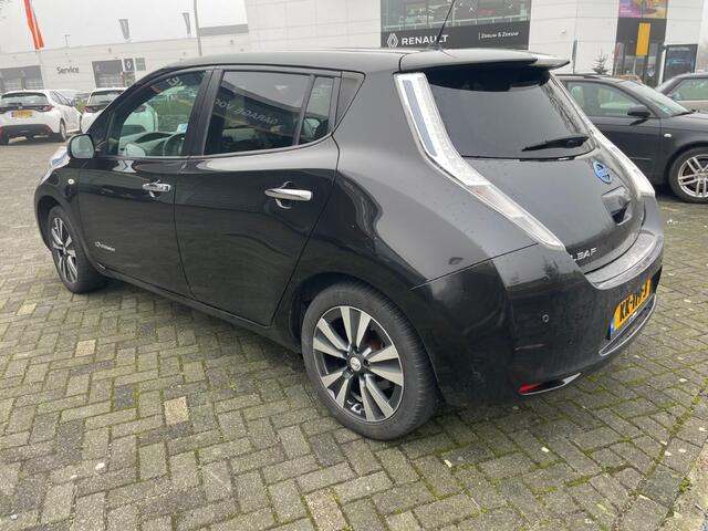 Nissan LEAF Tekna 30 kWh Leder Camera