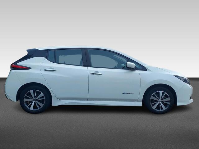 Nissan LEAF Acenta 40 kWh met fietsendragersteun