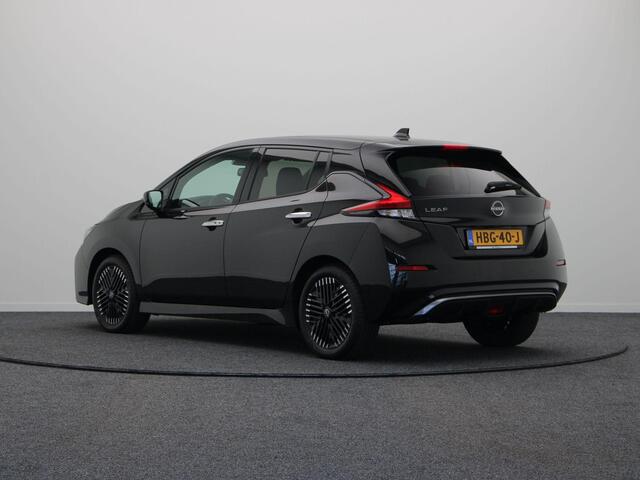 Nissan LEAF N-Connecta 39 kWh | Rijklaar Prijs!!| Adaptieve Cruise Control | Stoelverwarming Voor en Achter | Stuurwielverwarming | Navigatie |