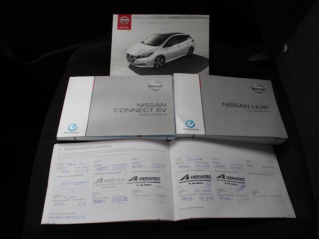 Nissan LEAF N-Connecta 40 kWh / Trekhaakbeugel / Navigatie + Apple Carplay/Android Auto / Cruise Control Adaptief / Stoelverwarming / 360* Camera /