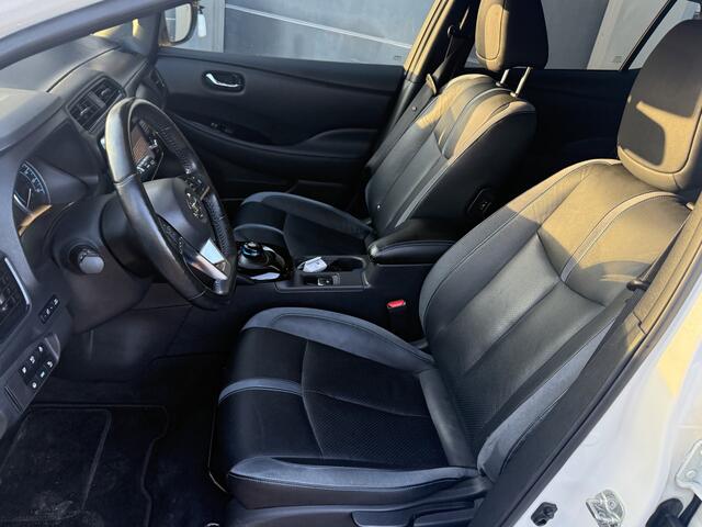 Nissan LEAF Tekna 40 kWh Bj 2019 Km 74.014 Leer,Stoelverwaming,Navi,Camera,17Inch 150PK