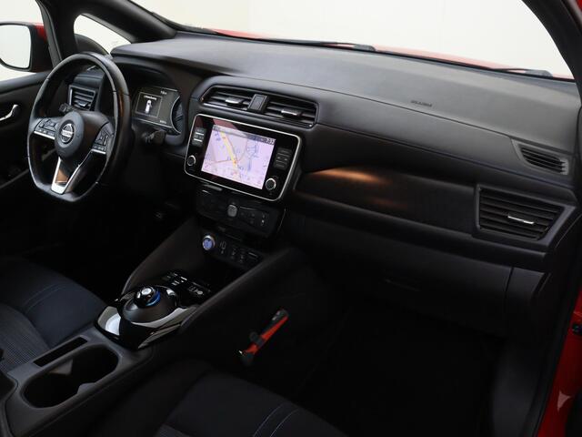 Nissan LEAF e+ N-Connecta 62 kWh | Navigatie | 360 Camera | Stoelverwarming | Afneembare Trekhaak