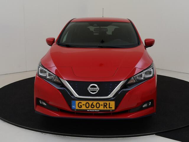 Nissan LEAF e+ N-Connecta 62 kWh | Navigatie | 360 Camera | Stoelverwarming | Afneembare Trekhaak