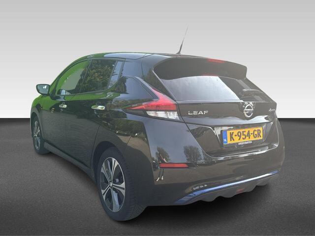 Nissan LEAF N-Connecta 40 kWh